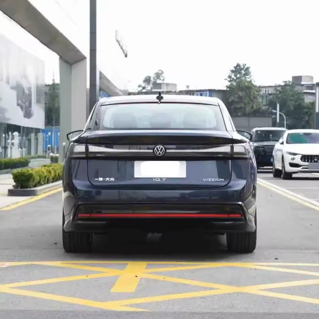 China New Energy Sedan Electric Car Ens1 For Adult Ev Car id 7 large space 5 Seats Suv Ev Car