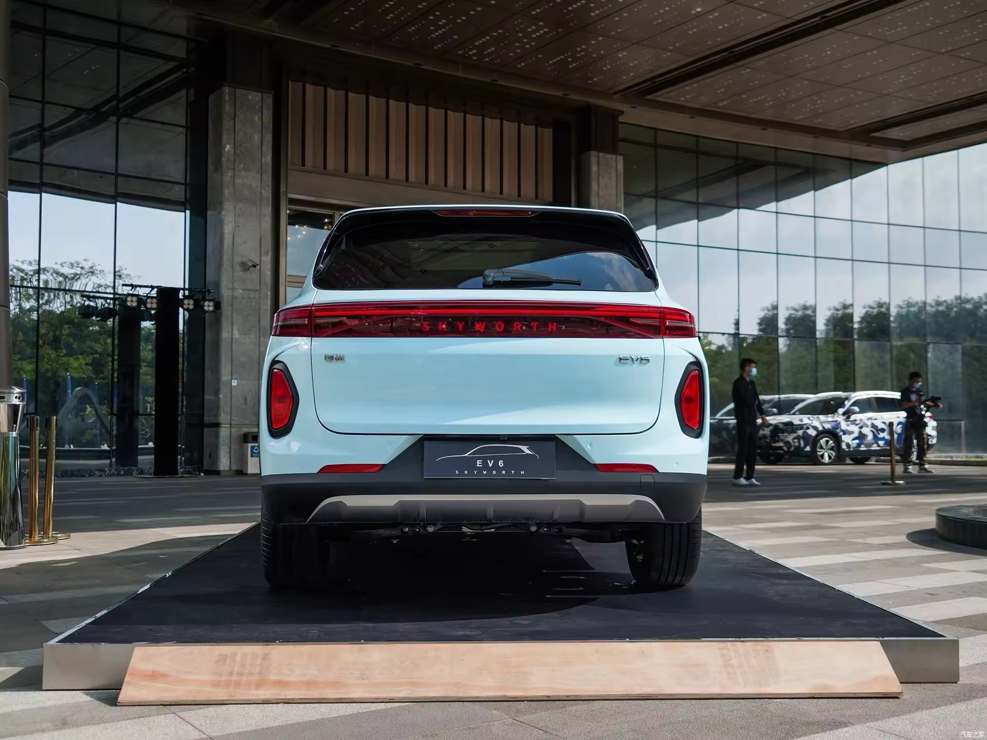 2024 China High Quality Electric New Used EV Car For Adults Skyworth EV6 Zhenyao Edition Midsize SUV For Skywell