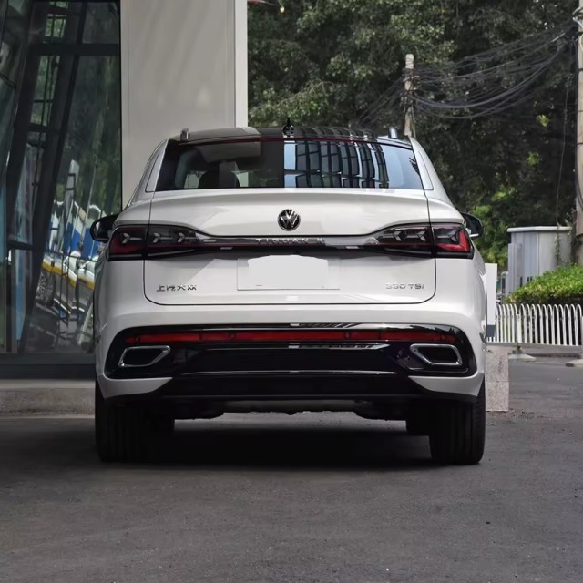 2022 New Gasoline Car Two-Wheel Drive Revere The Flagship Edition SUV Hot Saling For VW Tiguan Used Car