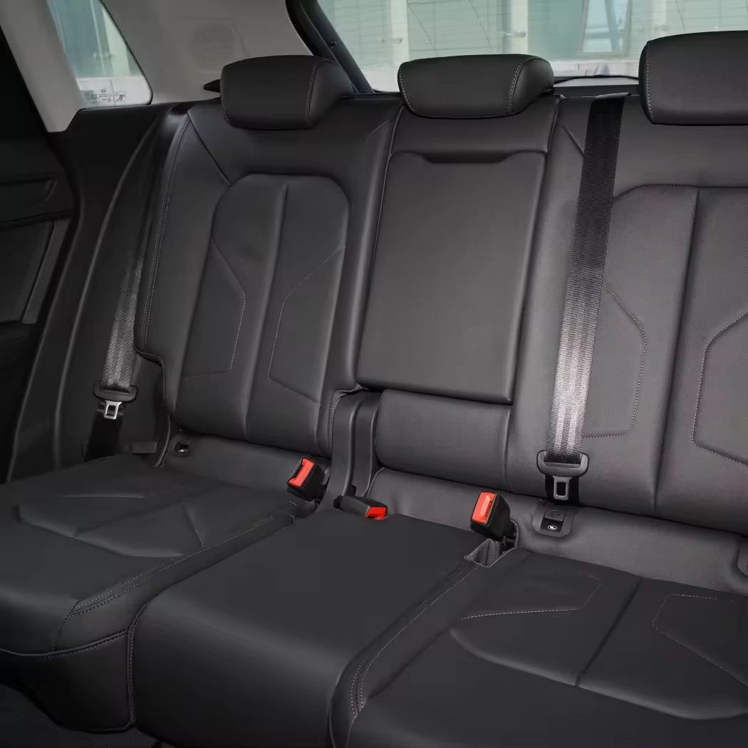2022 New car hot saling sedani Q3 35TFSI vogue and Elegant car for Audi