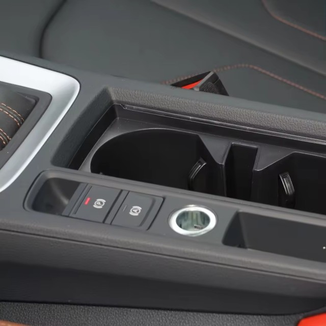 2022 New car hot saling sedani Q3 35TFSI vogue and Elegant car for Audi