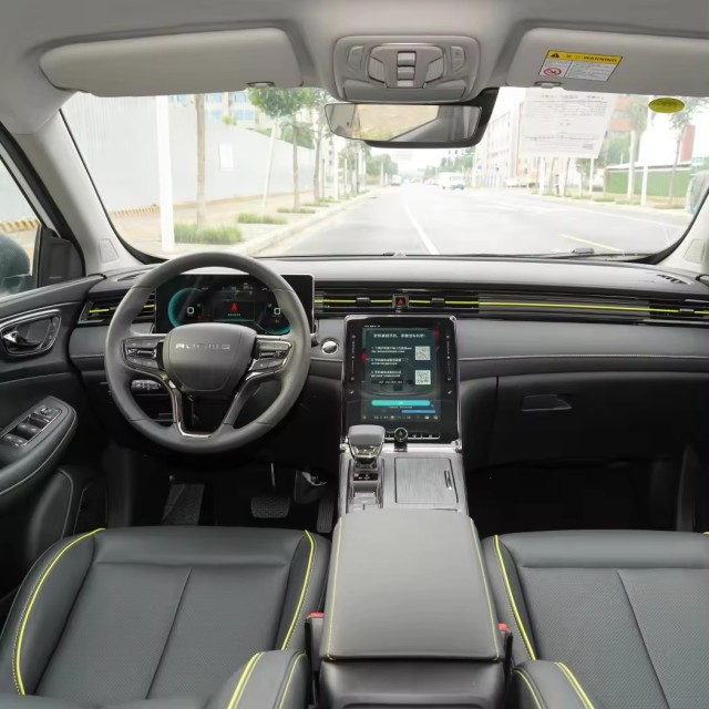 2023 New RX5 Puls SUV Cars For Roewe Sale Automatic Petrol Left Hand Drive Gas Vehicle New Car