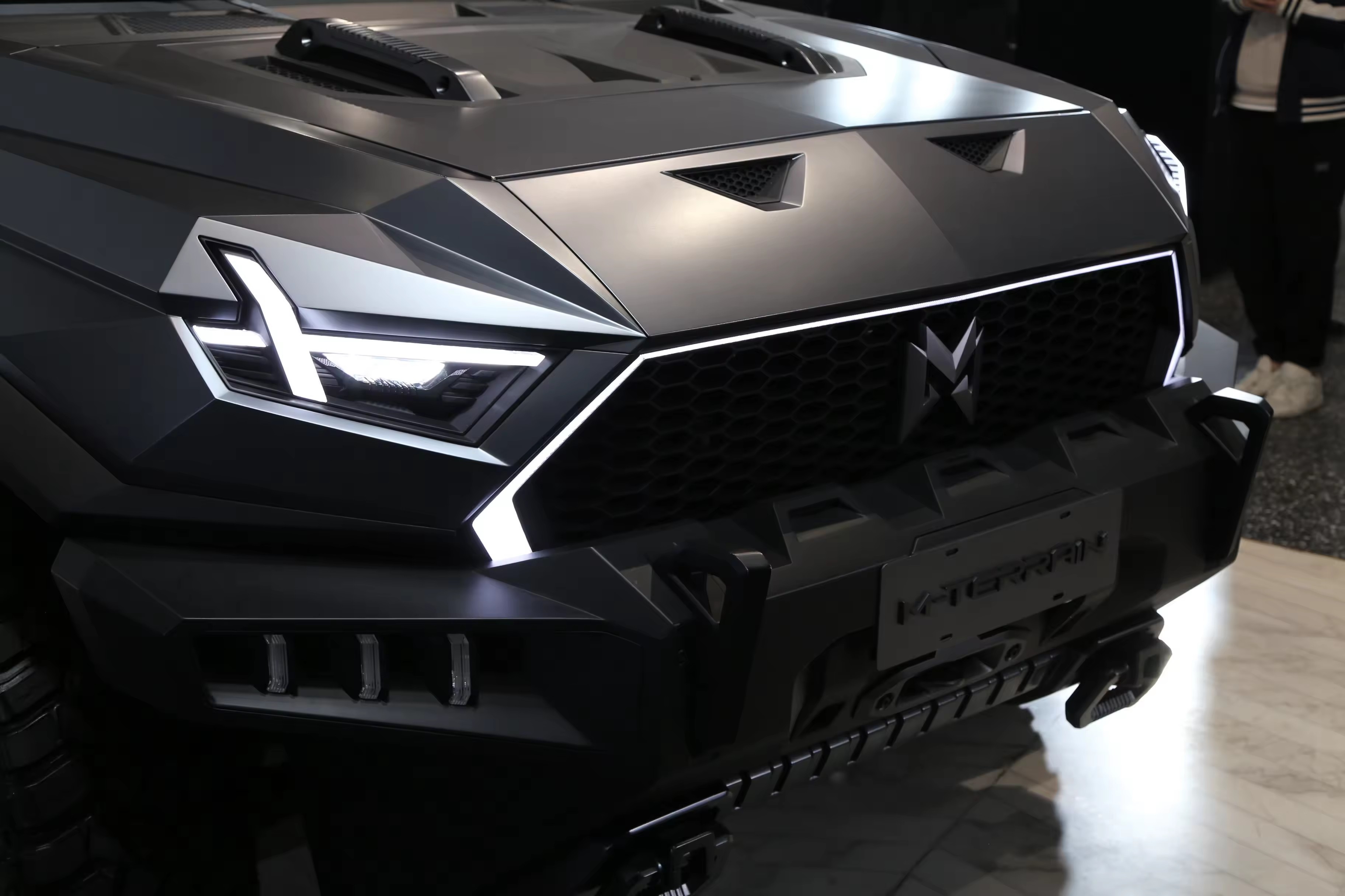 2023 Dongfeng brave warrior pure electric Luxury off-road vehicles DONGFENG Mengshi 917 ev New Energy Vehicles for DFSK used car