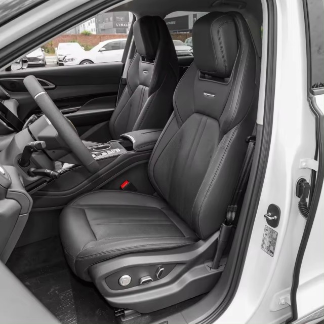 In Stock 2023 New Cars HS3 Gasoline Cars 2.0T Four-Wheel DriveSUV Hoy Saling For HONG QI Used Cars