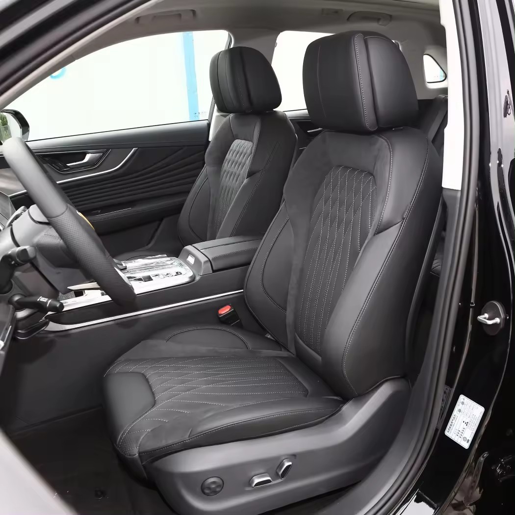 Chinese Automobile HS5 Gasoline Cars 2.0T Qi Xiang Pro Cheap Car Hoy Saling Automobile Wholesale For HONG QI Used Cars