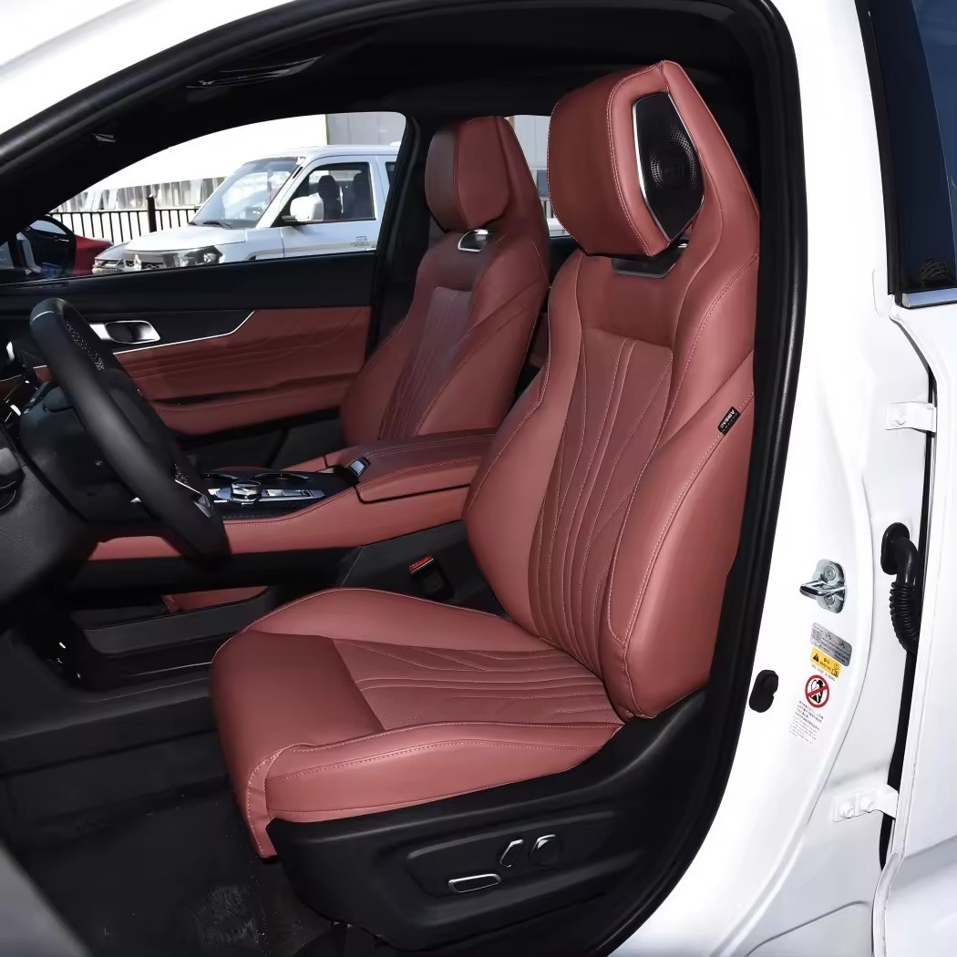 Hot Sell Changan Uni-k 2.0 Yue LingFWD AWD New Petrol Gasoline Car for Adult