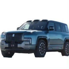 Best preselling BYD Yangwang U8 2023 Luxury off-road vehicle 1197Hp Four motor 4wd new energy electric car byd U8 hybrid SUV