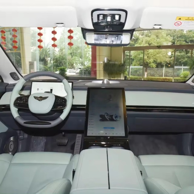 New Energy Vehicles Yuanhang Y6 2023 720KM rear-wheel drive premium version 720km large 4-door 5-seater sedan