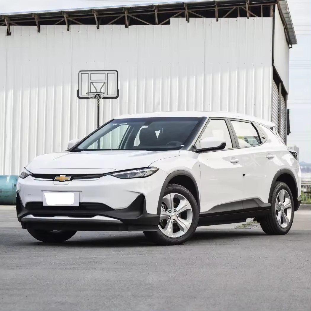 2020 Used Car Hot Changxun Made In China 4 Wheel New Electric Comfortable Ev Car New Energy Vehicles Car For Sale