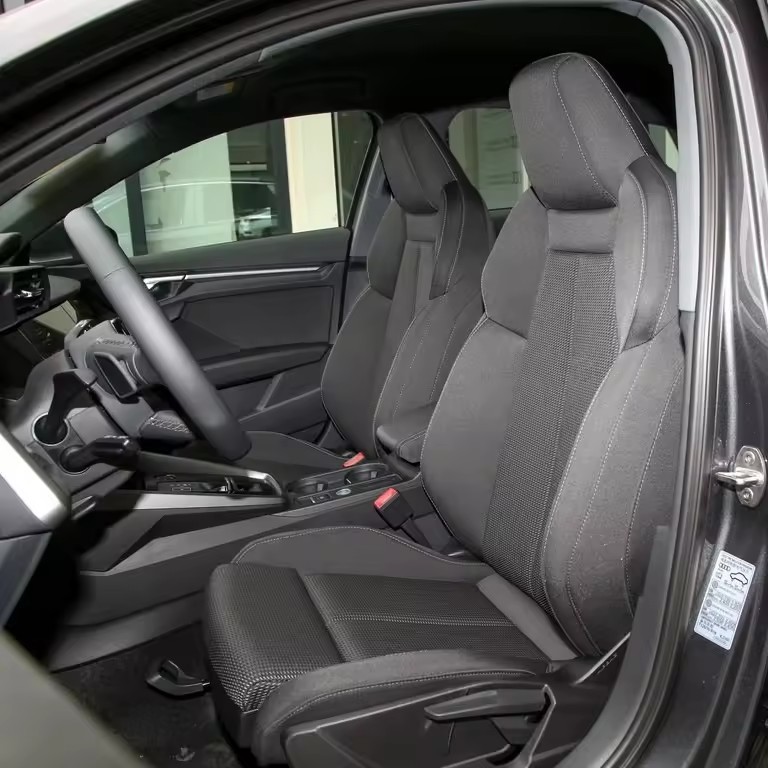 2023 New car hot saling sedani A3 Spb 35TFSI forge ahead and motion car for Audi