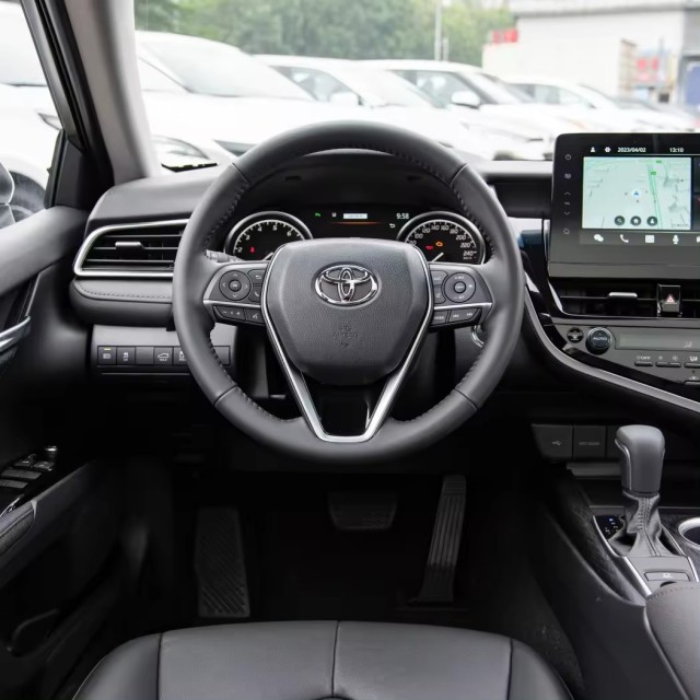 2023 New car hot saling sedan Camry 2.0G luxury gasoline car for Toyota used car