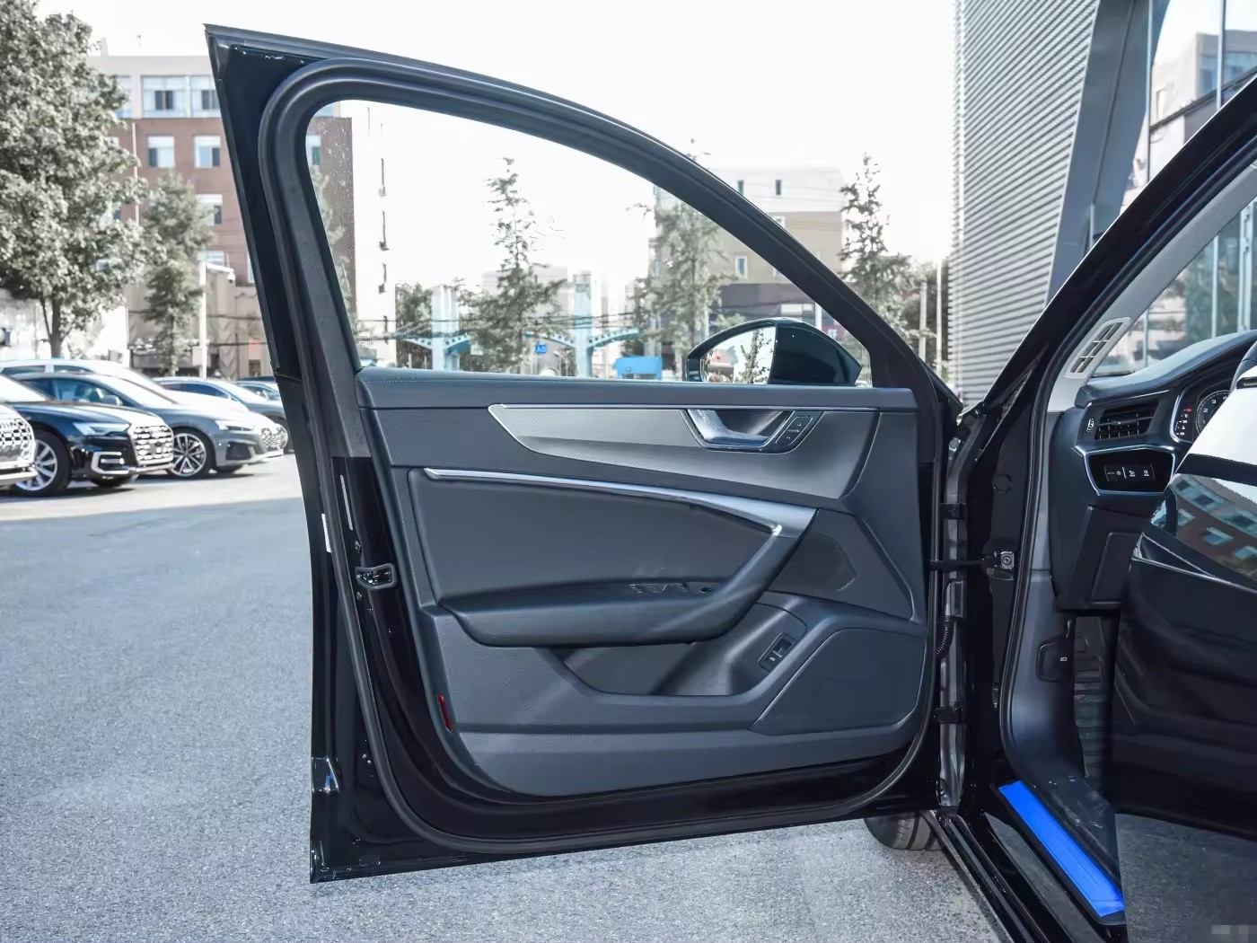 2023 New car hot saling sedani The A6L PA 45TF is elegant gasoline car for Audi
