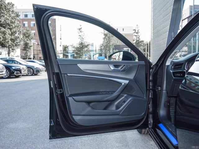 2023 New car hot saling sedani The A6L PA 45TF is elegant gasoline car for Audi