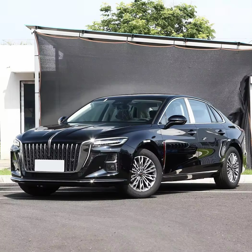 Chinese Automobile H5 Gasoline Cars 2.0T Qi Xiang Cheap Car Hoy Saling Automobile Wholesale For HONG QI Used Cars