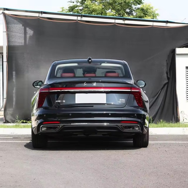 Chinese Automobile H5 Gasoline Cars 2.0T Qi Xiang Cheap Car Hoy Saling Automobile Wholesale For HONG QI Used Cars