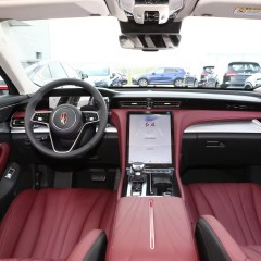 Chinese Automobile H5 Gasoline Cars 2.0T Qi Xiang Cheap Car Hoy Saling Automobile Wholesale For HONG QI Used Cars