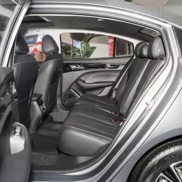 2021 New i5 Sedan Cars For Roewe Sale Automatic Petrol Left Hand Drive Gas Vehicle Used Car