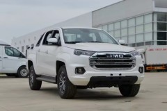 2022 Chinese hot-selling JMC Yuhu 7 Pickup 2.0T Automatic Diesel 141HP 4WD Comfort Long Shaft Double row truck for sale for JMC