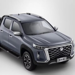 Pickup Changan Explorer lantuozhe FWD 2.0T Gasoline and diesel Standard Box Pickup Truck Car China carro electrico Use