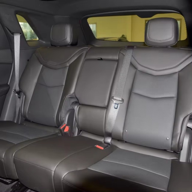 In Stock 2022 New Cars Cheap SUV XT5 28T Deluxe Four Drive Hoy Saling Made In China For Cadillac Used Car