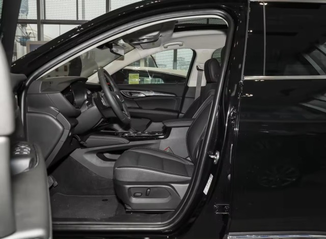 New Cars 2023 Envision PLUS 652T Deluxe Model New Cars Fuel SUV Vehicle For Buick Envision PLUS 652T Interior Black Used Car