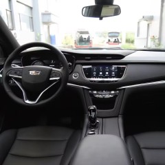 In Stock 2022 New Cars Cheap SUV XT6 28T Fashion Four Drive Hoy Saling Made In China For Cadillac Used Cars