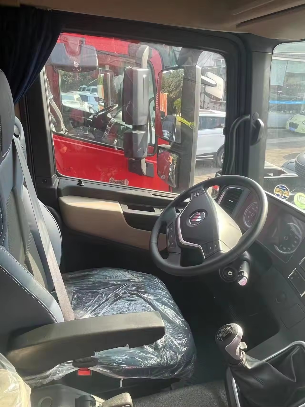 China new car Diesel Used Truck Tractor head semi trailer AUMAN Series 6*4 520HP tractor Foton Automobile Tractor for Auma