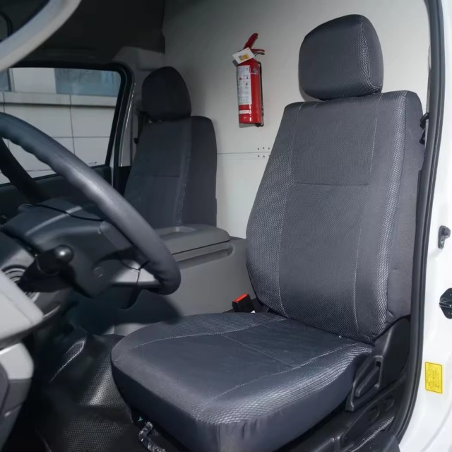 Top sale foton scenery G7 seater electric mini van bus 4x2 LHD mini cargo van