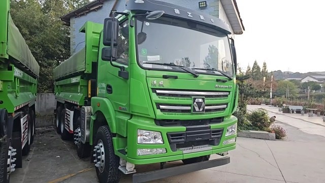 2023 China hot selling Sinotruk XCMG G5 series 8*4 National VI fuel dump trucks for XCMG