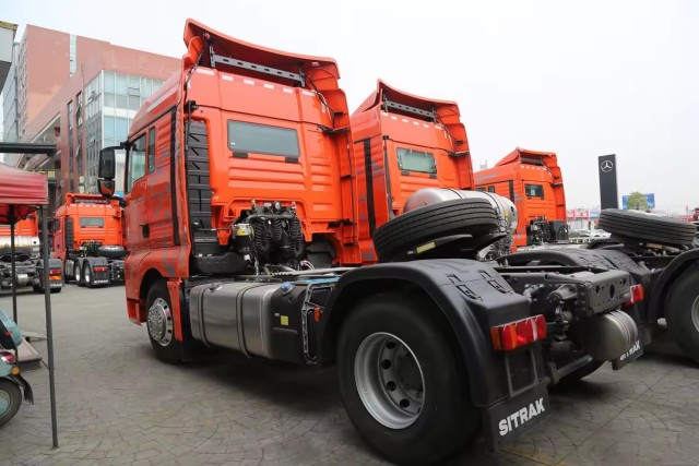 2023 China National Heavy truck ShanDeka Most Popular New 0km Used SINOTRUCK SITRAK C7H G7 4x2 460HP Tractor Truck for Sinotruk