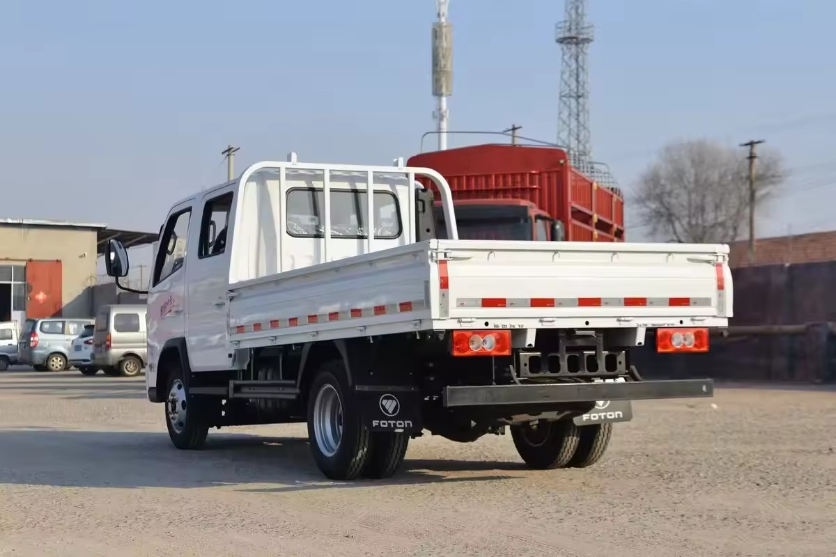 2023 China New Foton Ollin M truck Dual Row 132 Horsepower 5 seats 70 L Mini truck used Cargo Truck for Foton for sale