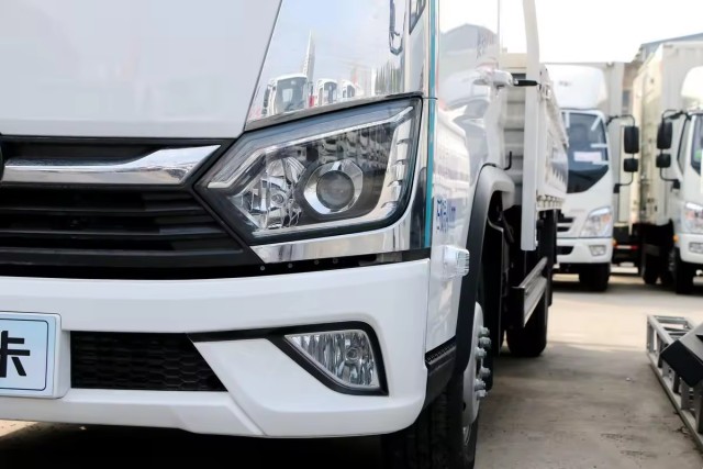 2023 China New Foton Ollin M truck 132 horsepower, 4.2meter single row fence small truck 5t rear axle for Foton mini cargo truck