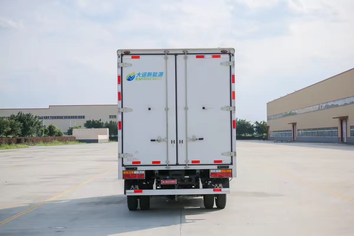 2024 hot selling China brand Dayun Dragon Electric E3 4.5T 4.12m Single row Pure Electric Box Light Truck 81.14kWh for DAYUN