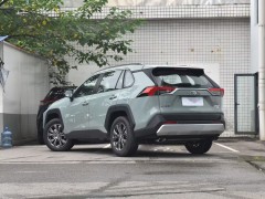2023 New car hot saling sedan fuel-efficient 2.0L CVT 4WD gasoline car For Toyota RAV4 used car