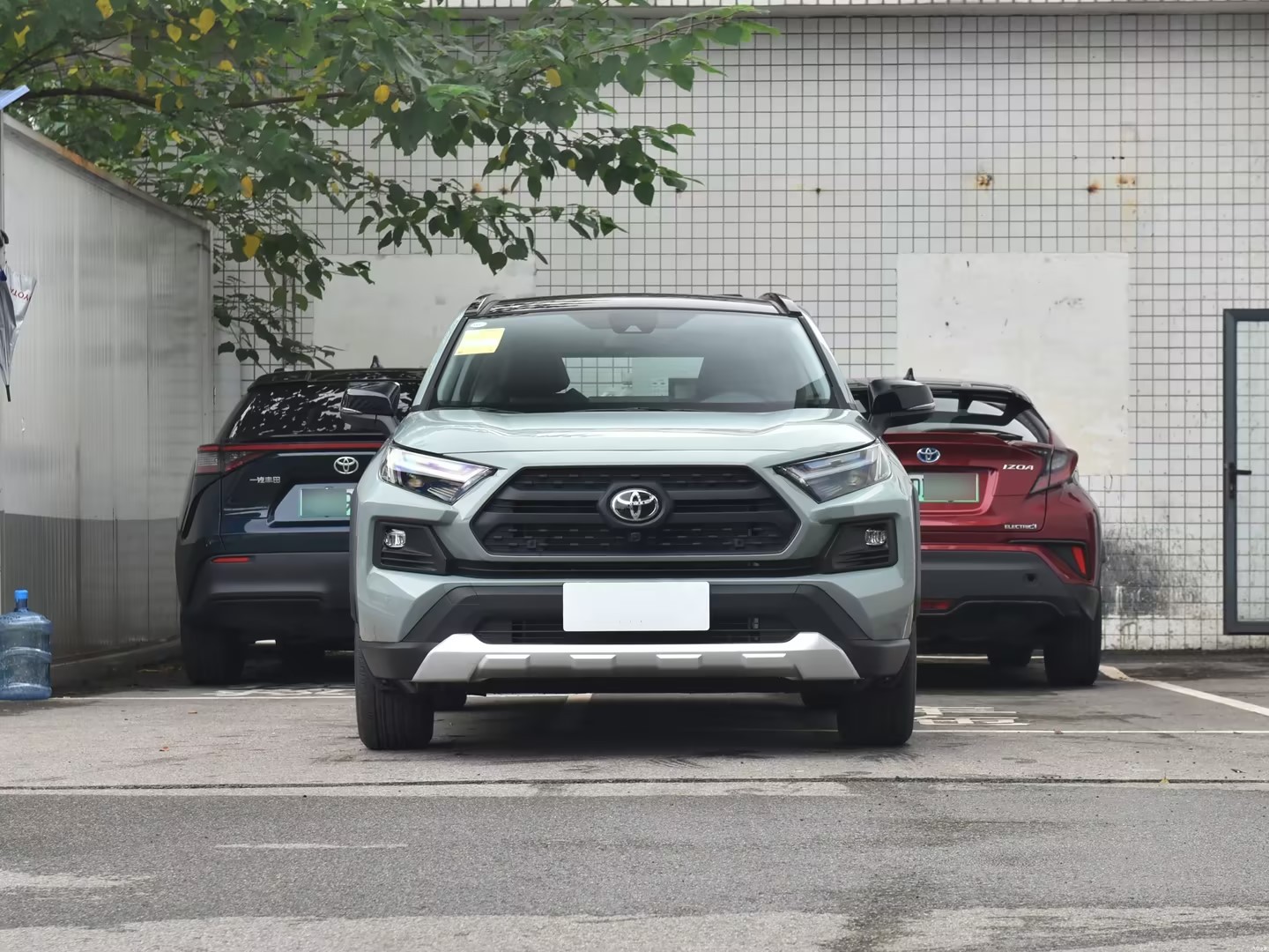 2023 New car hot saling sedan fuel-efficient 2.0L CVT 4WD gasoline car For Toyota RAV4 used car