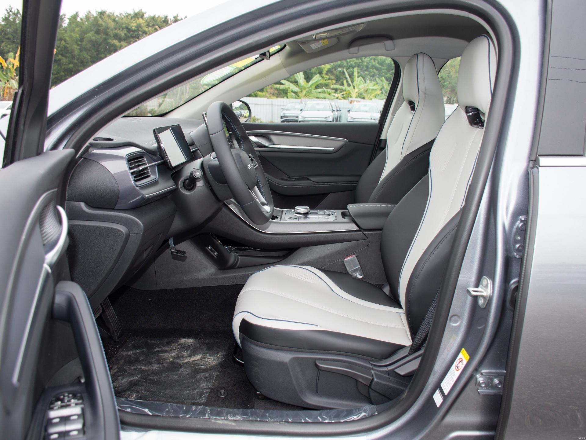 2024 BYD Destroyer 05 Honor Edition DM-i 55KM Hybrid electric car BYD Hot sale Manufacturers In China