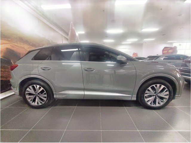 2023 New hot selling Audi Q4 SUV e-tron 40 electric and luxury driving car for Audi used car
