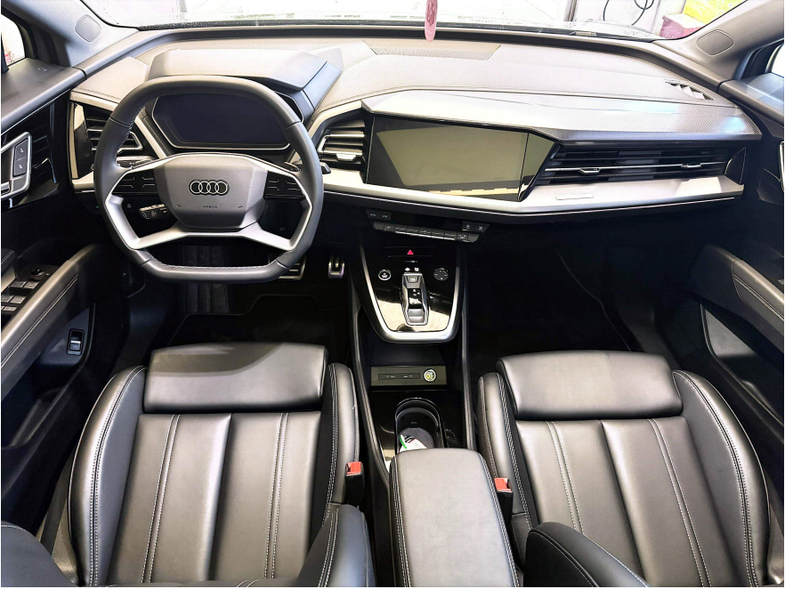 2023 New hot selling Audi Q4 SUV e-tron 40 electric and luxury driving car for Audi used car