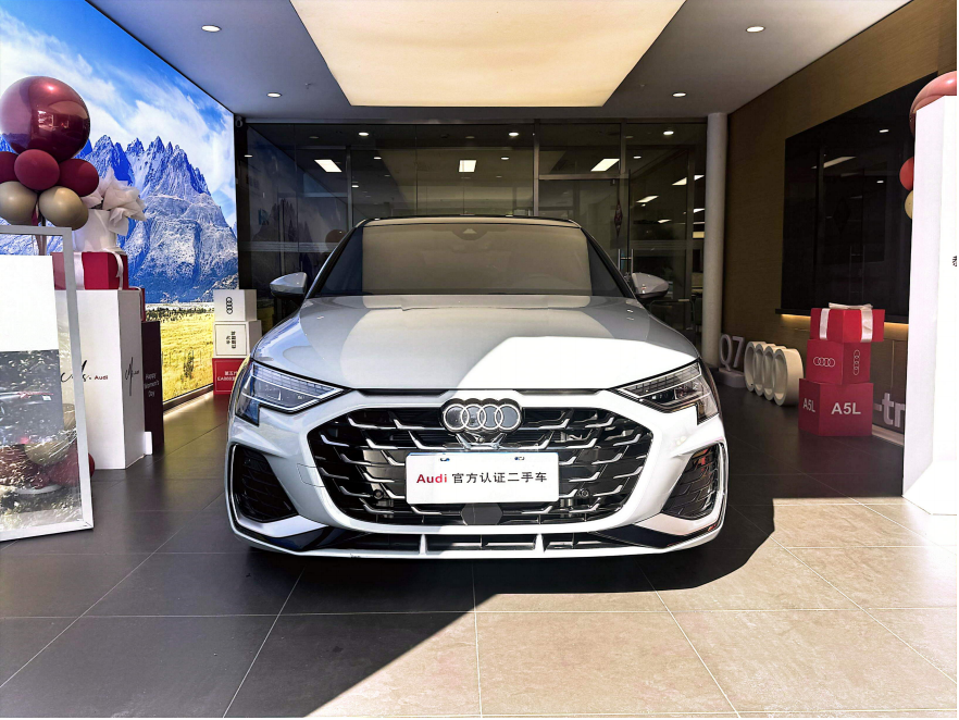 2021 New hot selling hatchback Audi A3 Sportback 35 TFSI Vorsprung luxury gasoline driving car for Audi used car