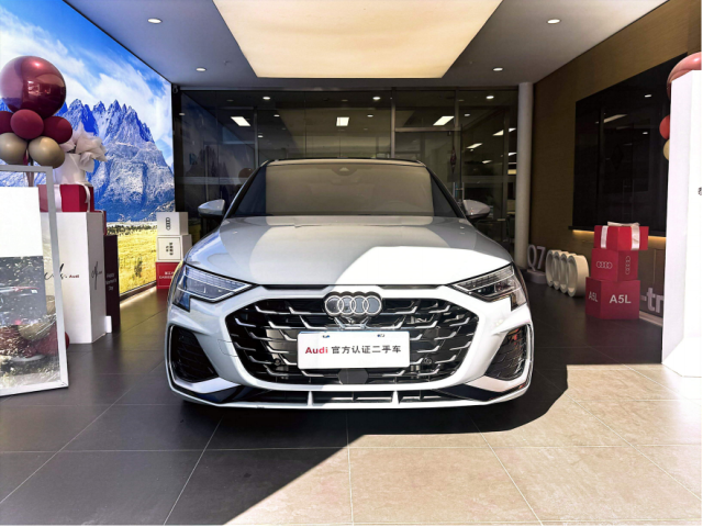 2021 New hot selling hatchback Audi A3 Sportback 35 TFSI Vorsprung luxury gasoline driving car for Audi used car