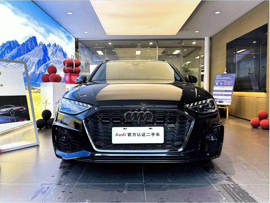 2021 New hot selling hatchback Audi A4 Avant 40 luxury gasoline driving car for Audi used car