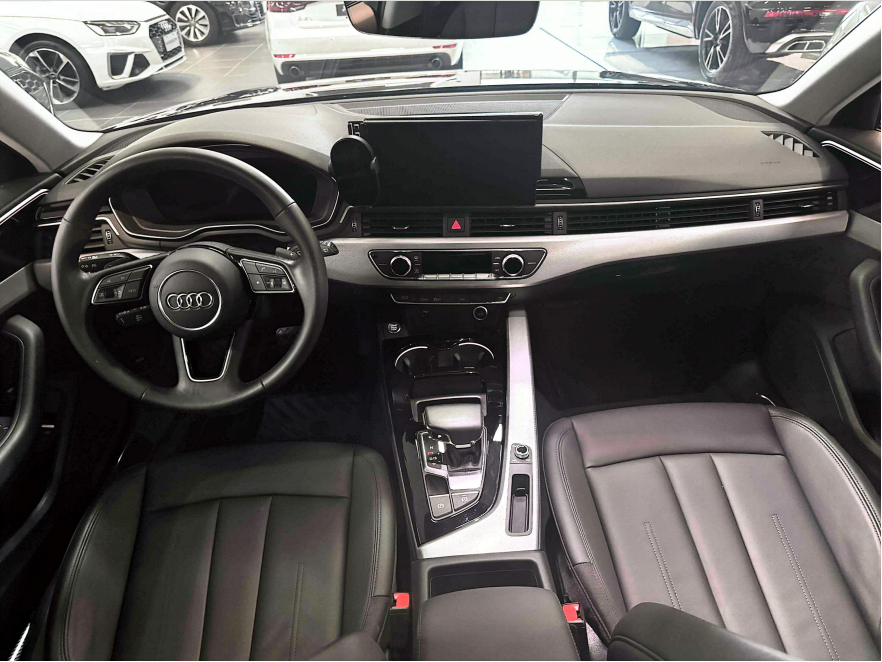 2021 New hot selling hatchback Audi A4 Avant 40 luxury gasoline driving car for Audi used car