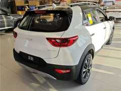 New Hot Selling SUV Kia Yipao/Stonic 1.4L Gasoline Left-Hand Drive Manufacturers in China