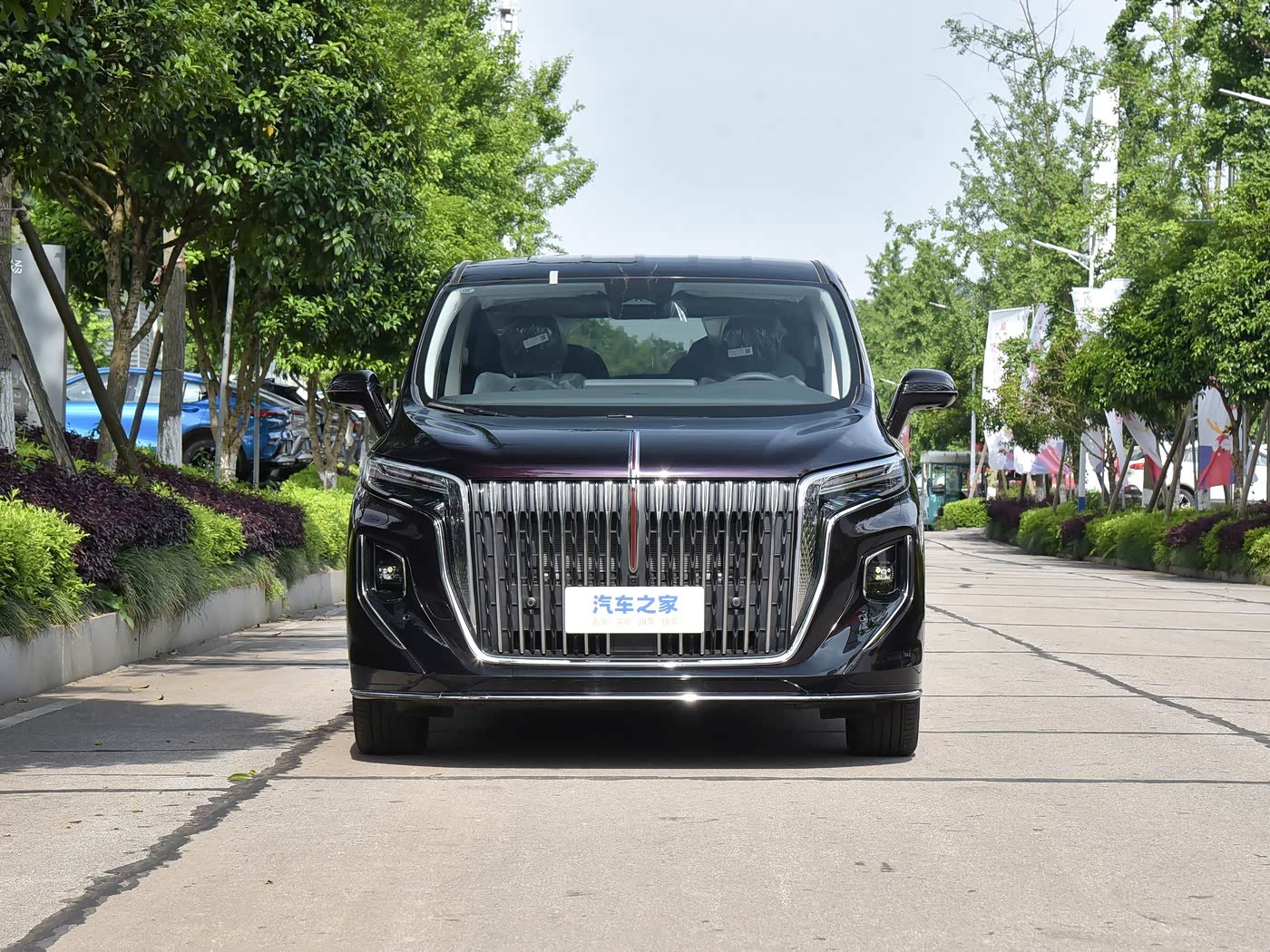 New Hot Selling High-end Business MPV FAW Hongqi HQ9 PHEV 4WD Flagship Edition with 300kW Power & 833km Combined Range Manufacturers in China