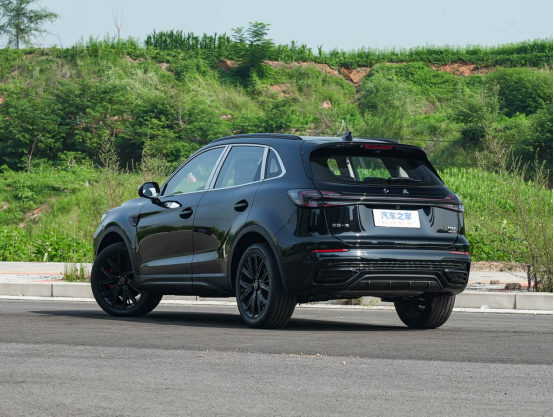 New Hot Selling Mid-size SUV FAW Hongqi HS5 2.0T Qiling Pro Edition Gasoline with 185kW Power & 380Nm Torque Manufacturers in China