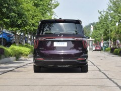 New Hot Selling High-end Business MPV FAW Hongqi HQ9 PHEV 4WD Flagship Edition with 300kW Power & 833km Combined Range Manufacturers in China