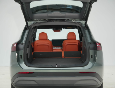 New Hot Selling Mid-size 5-seat SUV FAW Hongqi HS6 PHEV Plug-in Hybrid Electric 1.5T Hybrid Special Engine Manufacturers in China
