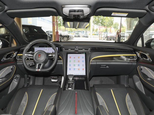 New Hot Selling Mid-size Sedan FAW Hongqi H6 2.0T Gasoline with 160kW/185kW Power Manufacturers in China