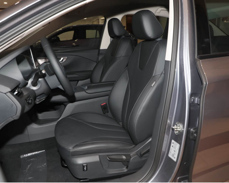 2025 New Hot Selling Mid-size Car FAW Hongqi E-QM5 500KM/610KM Pure Electric with 110kW Motor Manufacturers in China