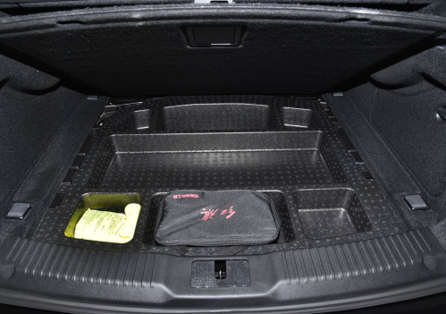 New Hot Selling Full-size Luxury Sedan FAW Hongqi H9 2.0T/3.0T Qiling Gasoline  Manufacturers in China
